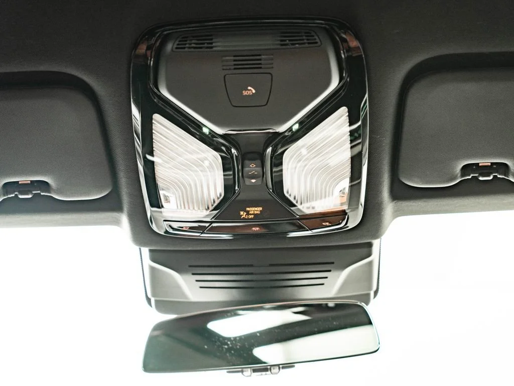 Used 2024 Skyscraper Gray Metallic BMW M60i image 39