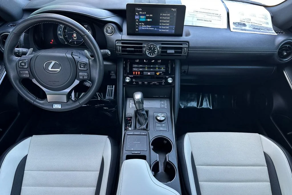 2023 Lexus IS 350 F SPORT - Photo 16
