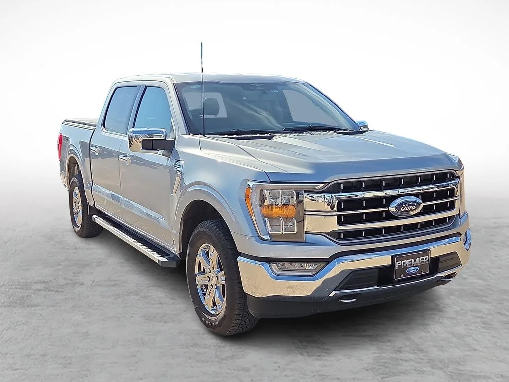 Used 2023 Silver Ford Lariat image 1