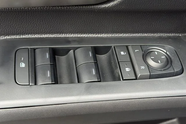 2026 Toyota Tacoma TRD Off Road - Photo 12