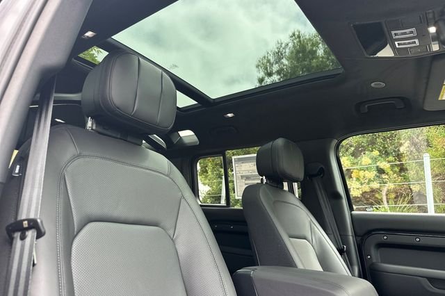 New 2026 Carpathian Grey Land Rover V8 image 15