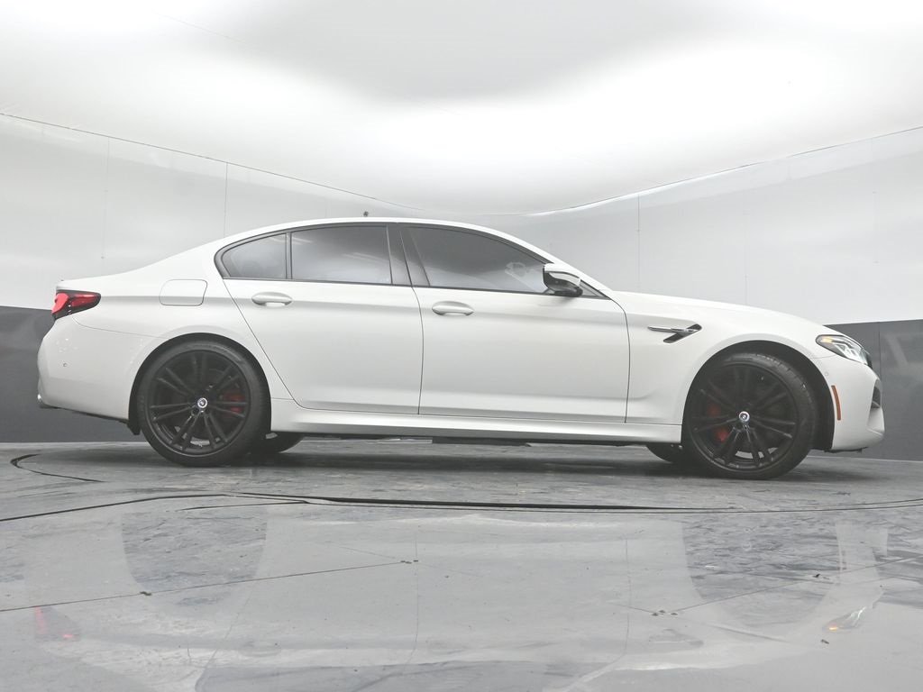 2022 BMW M5 - Image 38