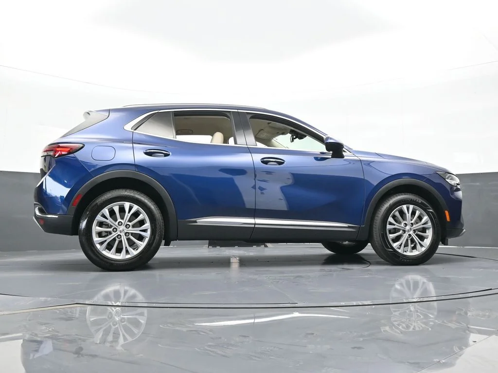 Used 2023 Sapphire Metallic Buick Preferred image 62