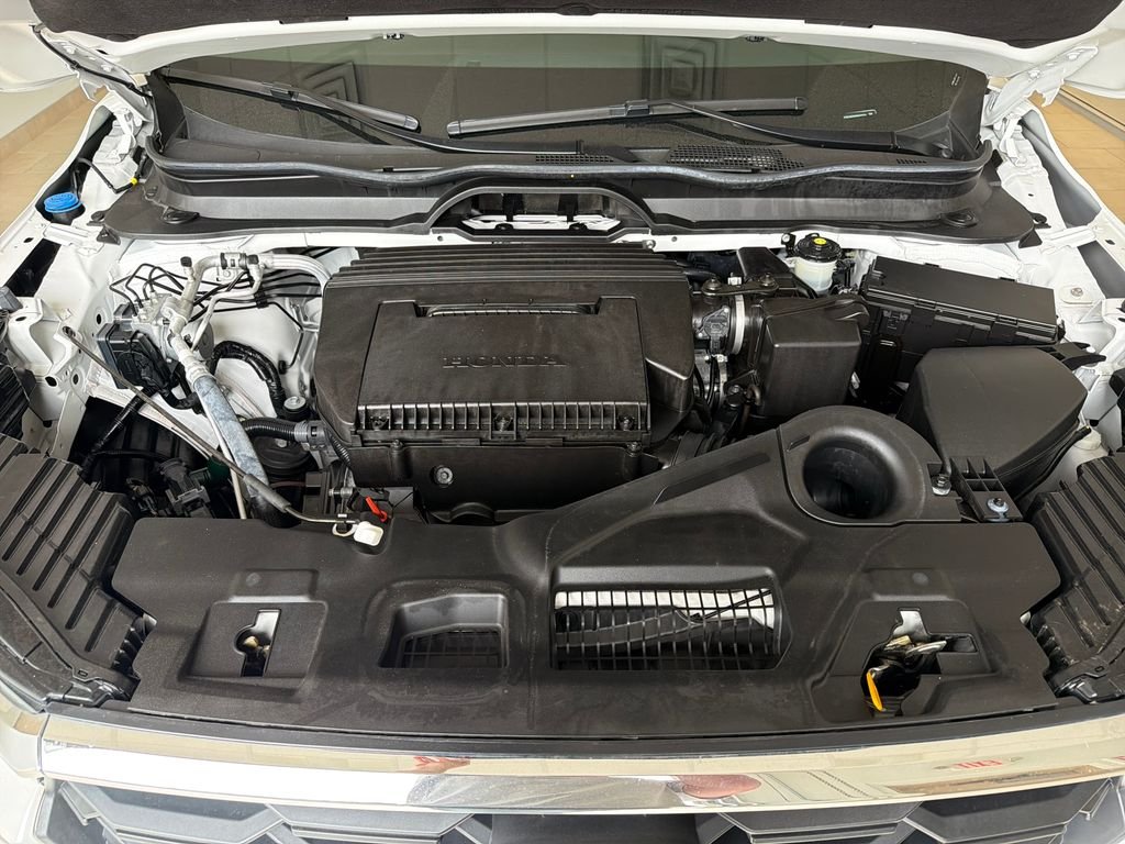Used 2023  Honda LX image 29