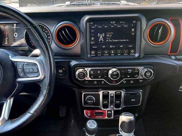 Used 2020 White Jeep Mojave image 6