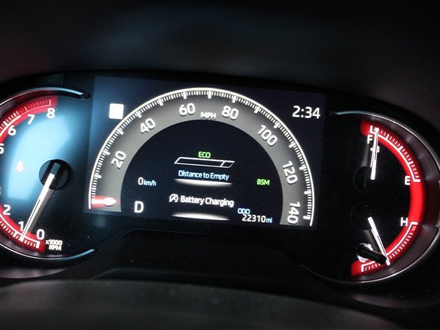 Used 2024 Pearl Toyota XLE image 8