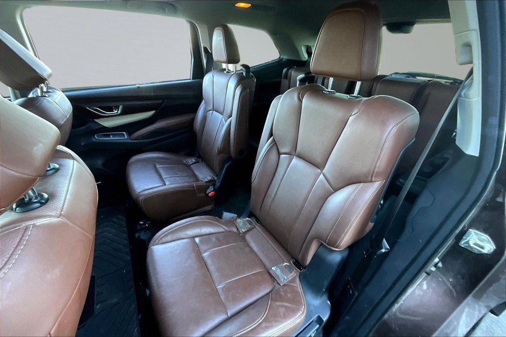 Used 2019 Brown Subaru Touring image 22