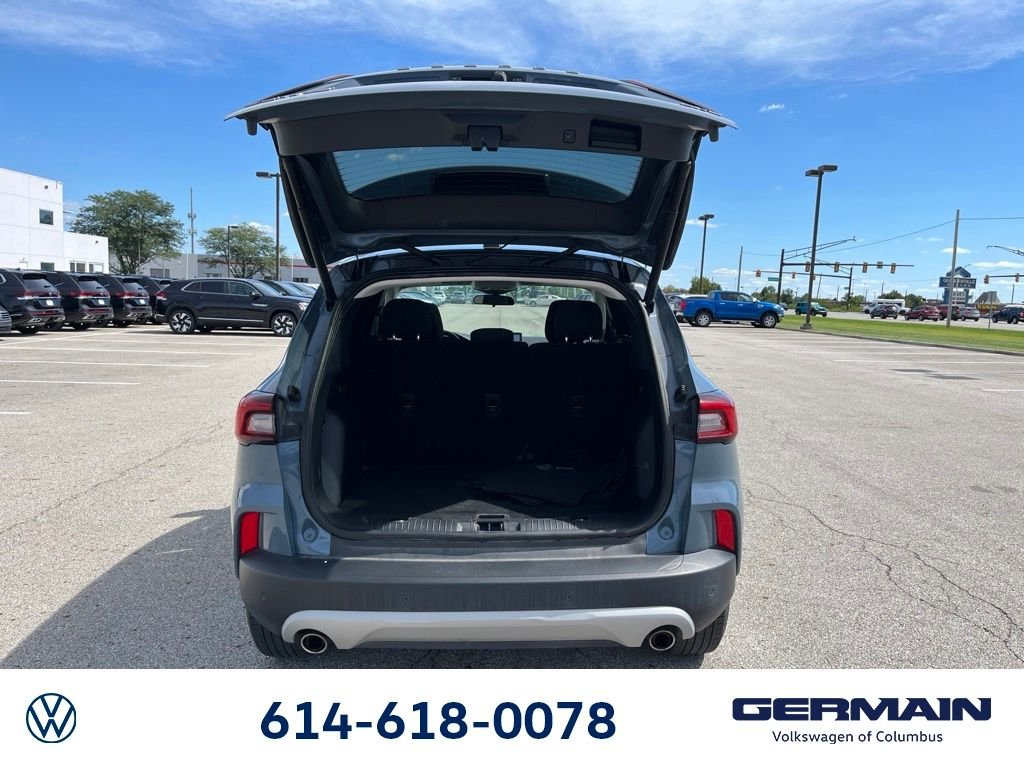 Used 2023 Blue Ford Active image 15