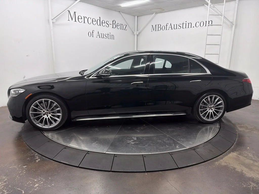 Certified Used 2023 Black Mercedes-Benz S 580 image 4