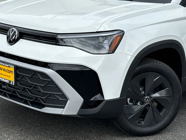 New 2026 Pure White Volkswagen 1.5T S image 8