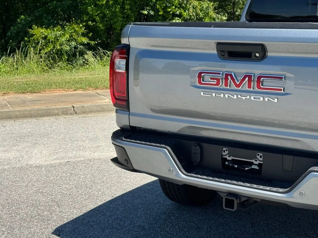 2025 GMC Canyon Elevation - Photo 14