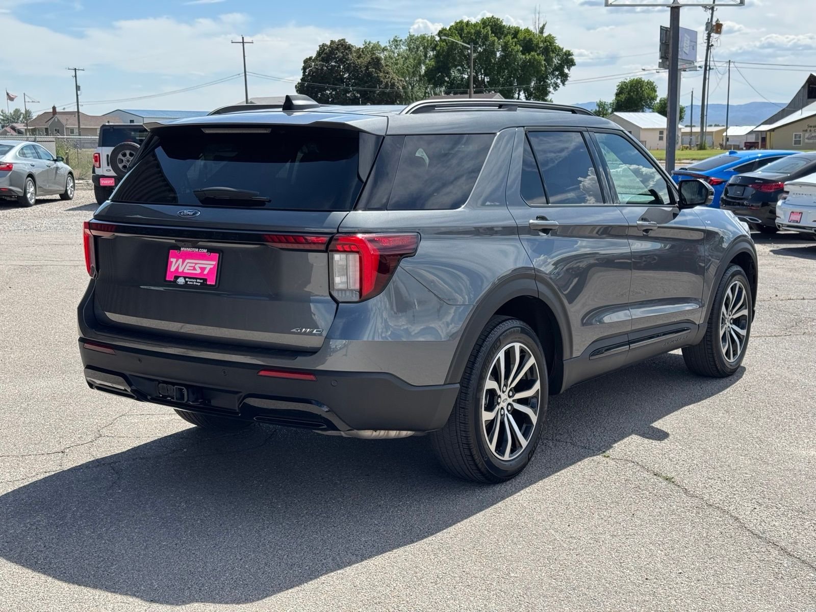 Used 2026 Gray Metallic Ford ST-Line image 7