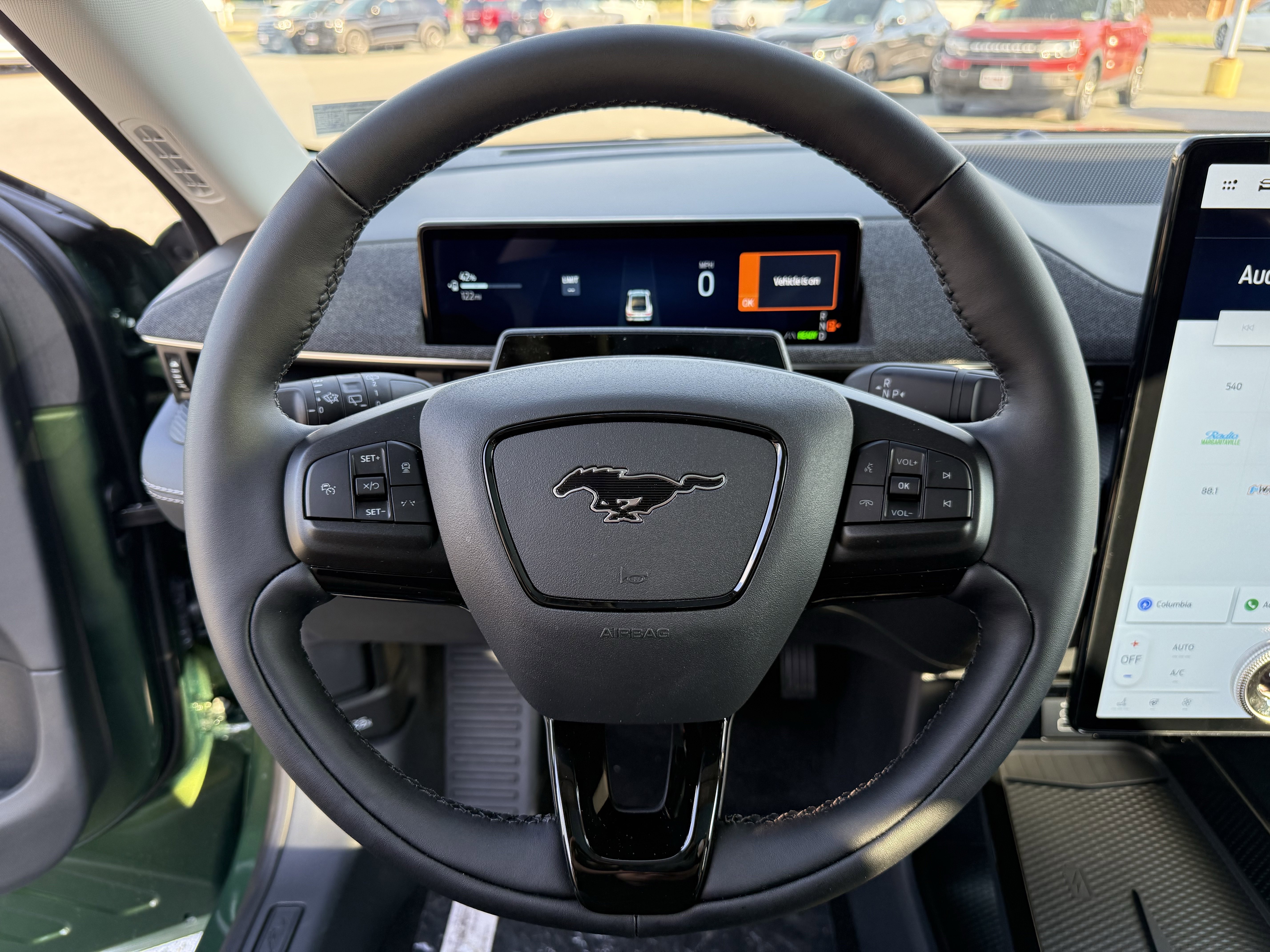 2025 Ford Mustang Mach-E Premium - Photo 17