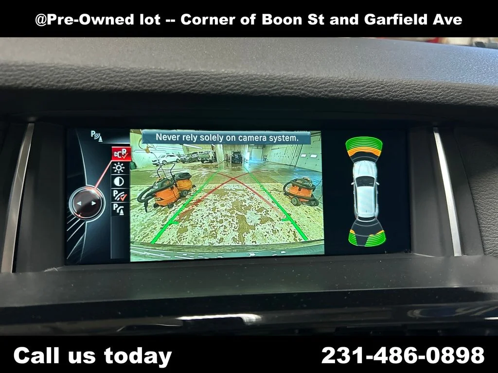 Used 2016 Gray BMW xDrive28i image 26