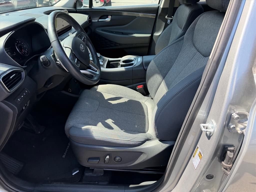 Used 2023 Silver Hyundai SEL image 8