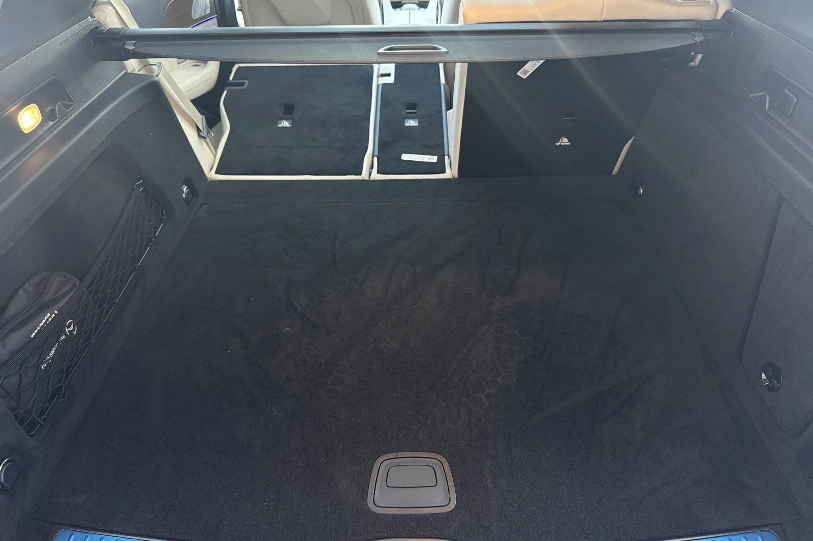 Certified Used 2026 White Mercedes-Benz GLE 450 image 17