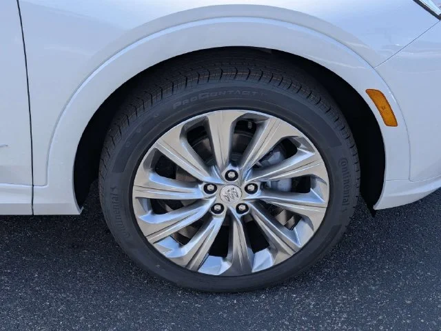 New 2026 WHITE FROST TRICOAT Buick Avenir image 11