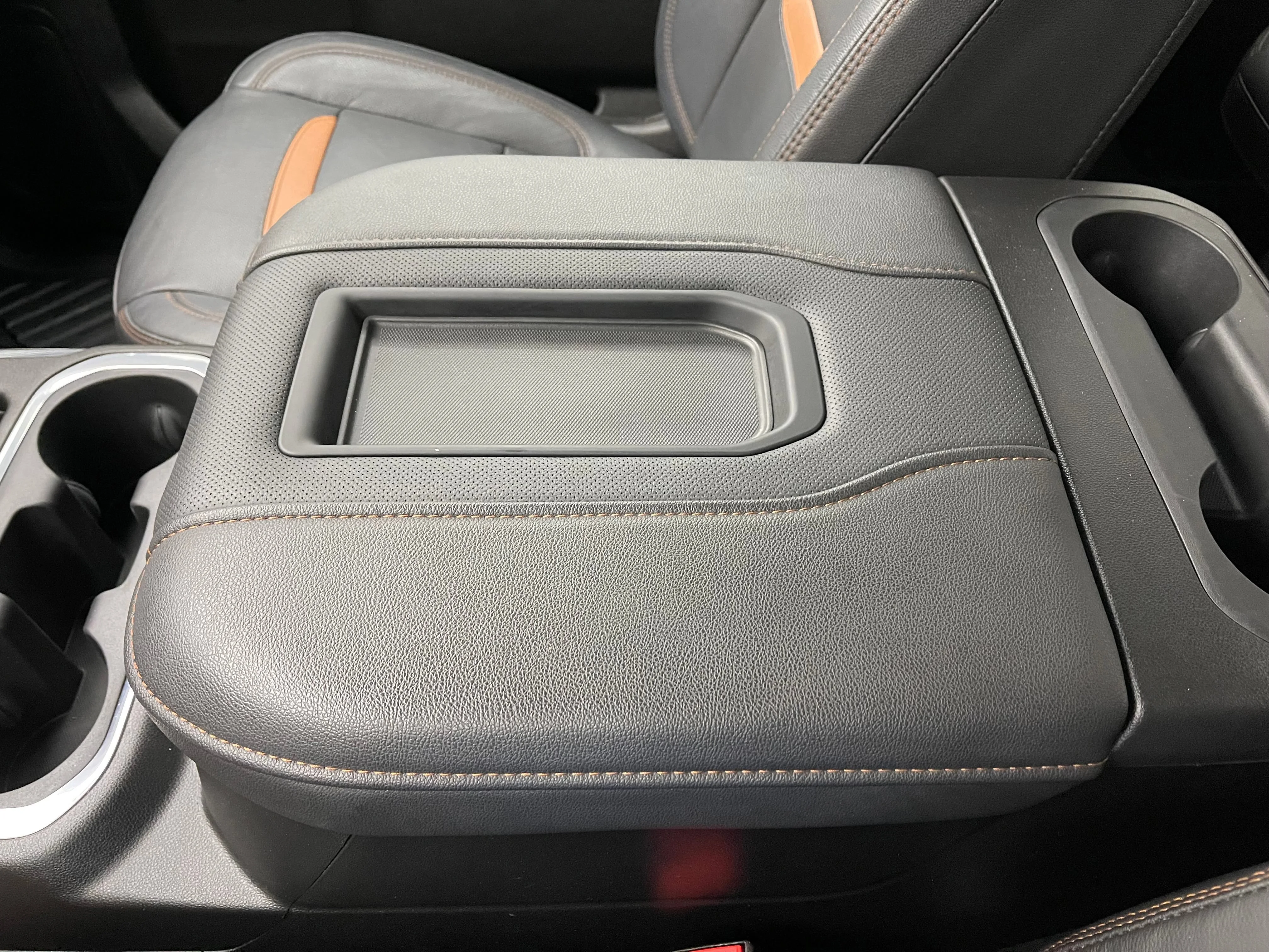 Used 2022 Cayenne Red Tintcoat GMC AT4 image 30