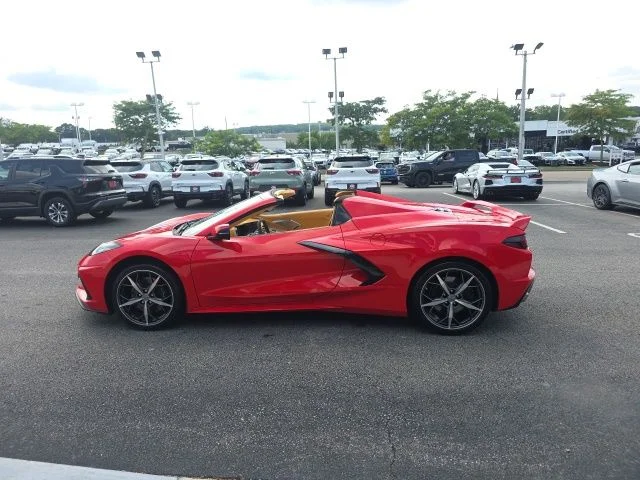 Used 2022 Red Chevrolet Stingray image 8