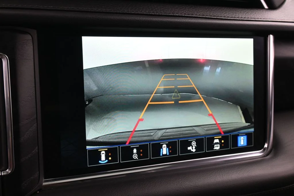 Used 2022 Onyx Black GMC Denali image 18