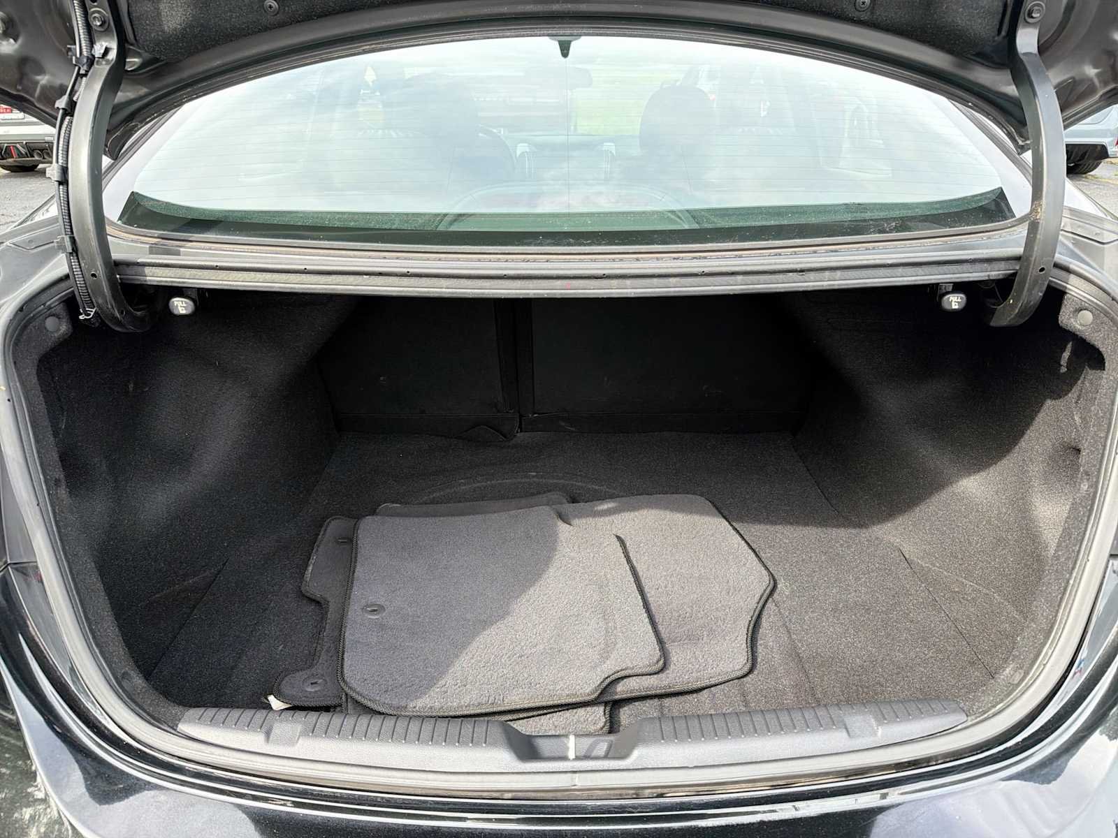 Used 2014 Phantom Black Hyundai Limited image 31