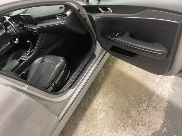 Used 2024 Gray Kia GT-Line image 21