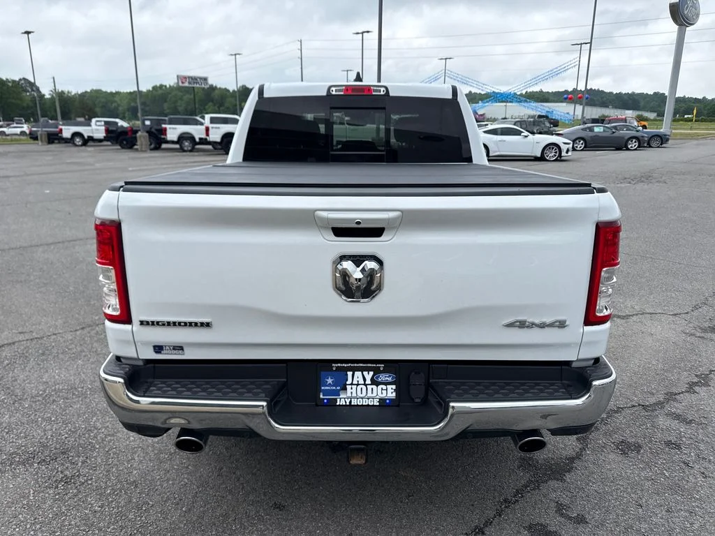 Used 2022 White Ram Big Horn/Lone Star image 5