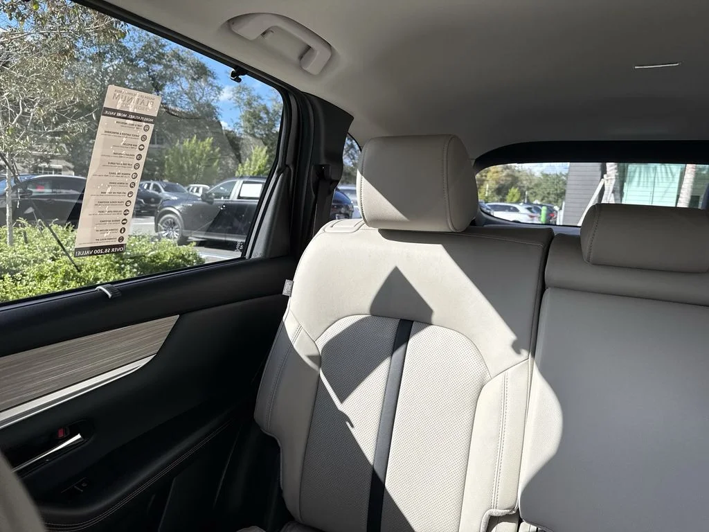 2026 Mazda CX-90 Preferred Package - Photo 17