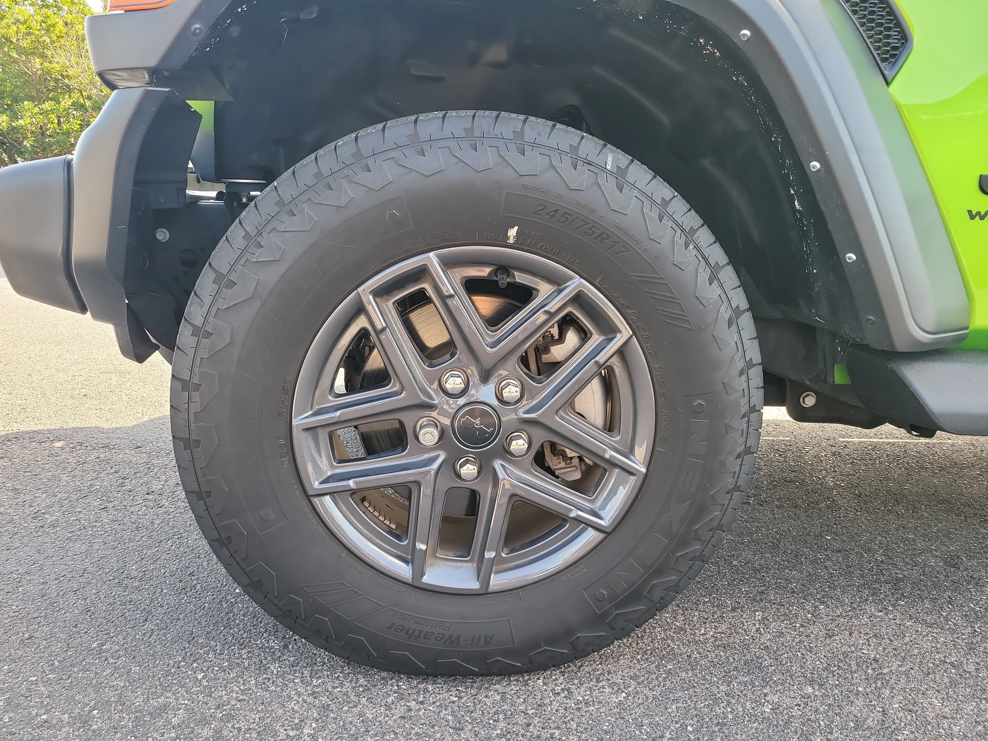 Used 2025 Mojito Clearcoat Jeep Sport S image 9