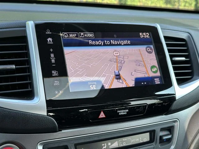 Certified Used 2018 Modern Steel Metallic Honda EX-L image 28