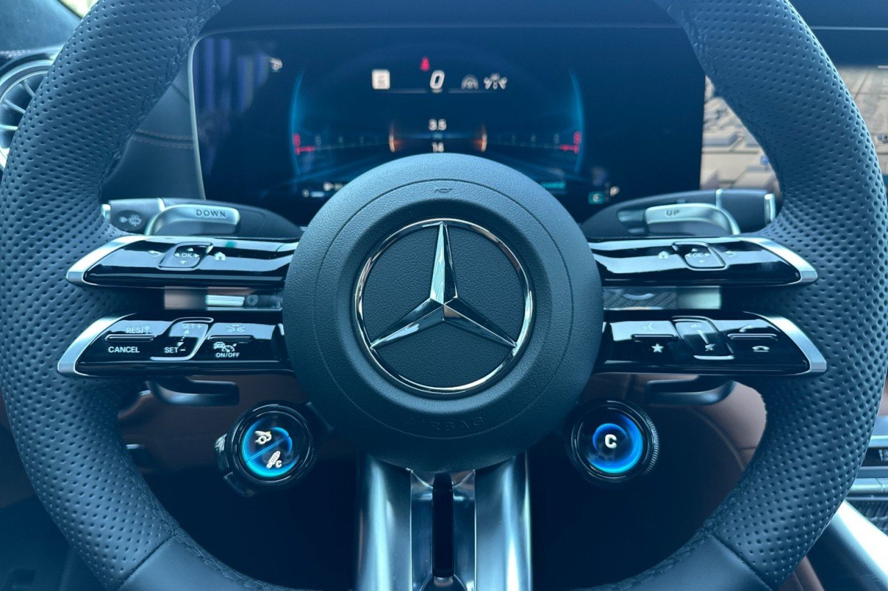 New 2026 MANUFAKTUR Starling Blue Magno Mercedes-Benz AMG® GT 43 4-Door Coupe image 22