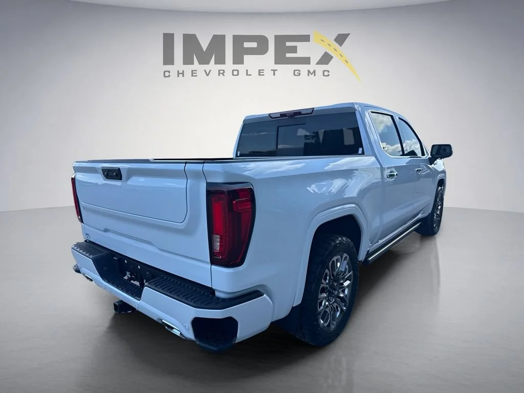 Used 2026 Glacier White Tricoat GMC Denali Ultimate image 6