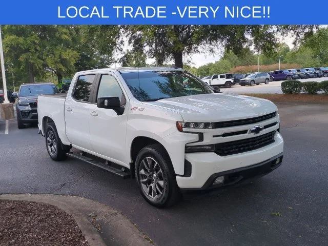 Used 2020 White Chevrolet RST image 7