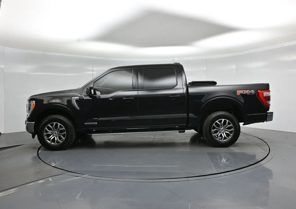 Certified Used 2022 Black Ford Lariat image 31