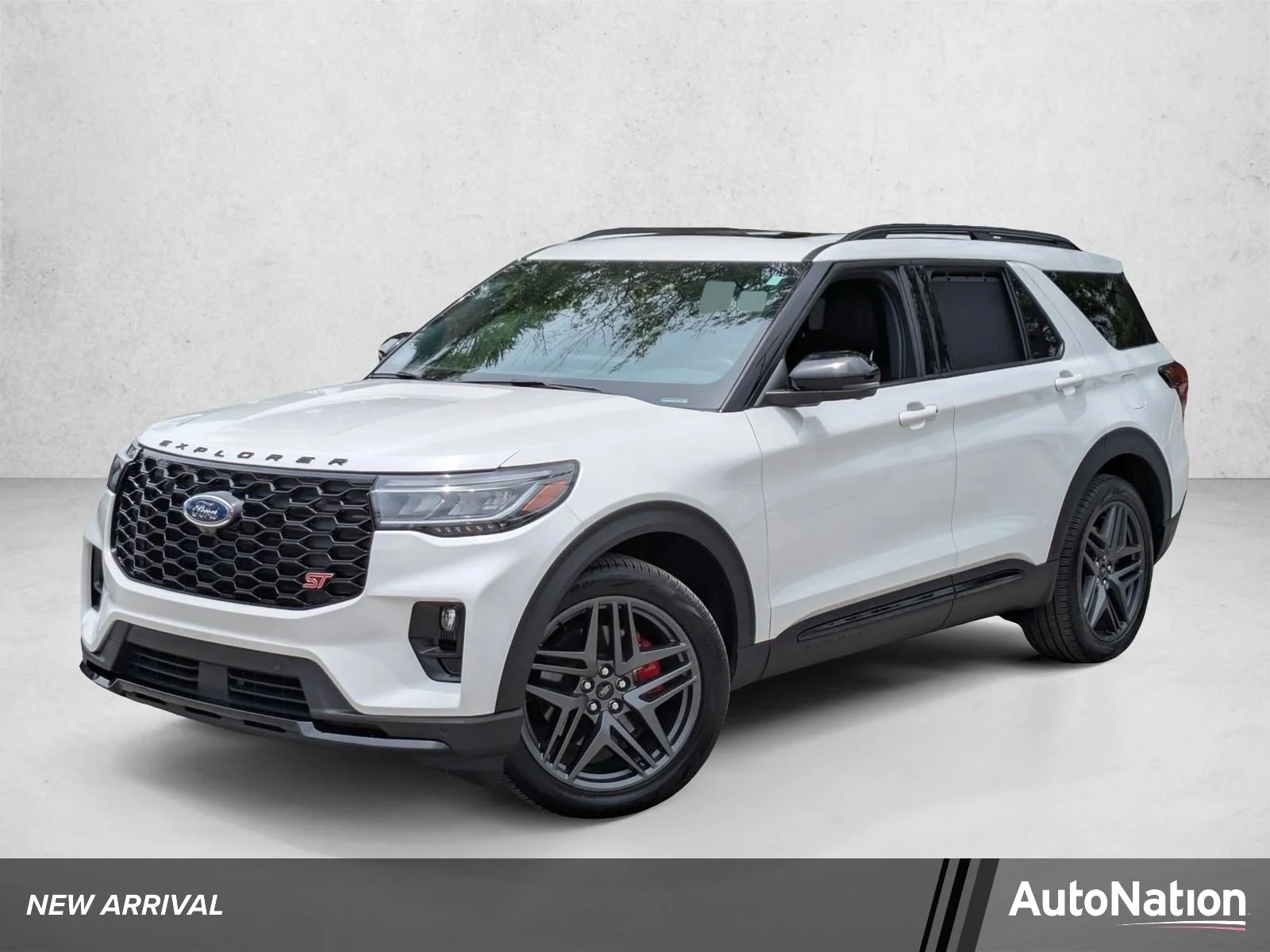 2025 Ford Explorer ST 4WD (PL535)'s photo