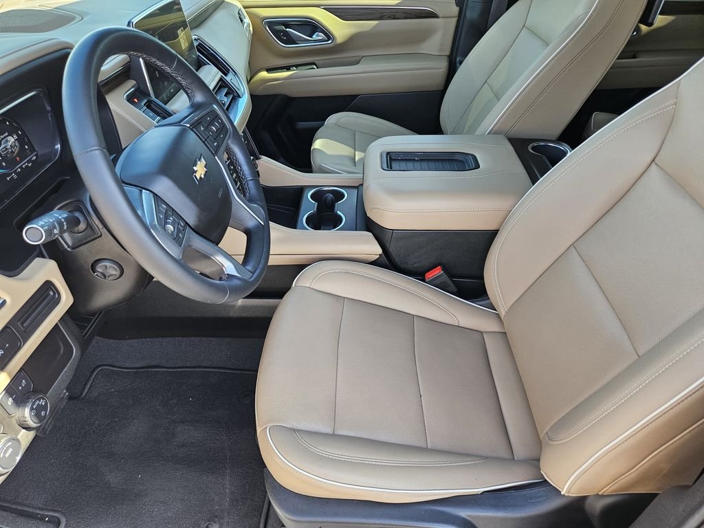 Used 2023 White Chevrolet Premier image 14
