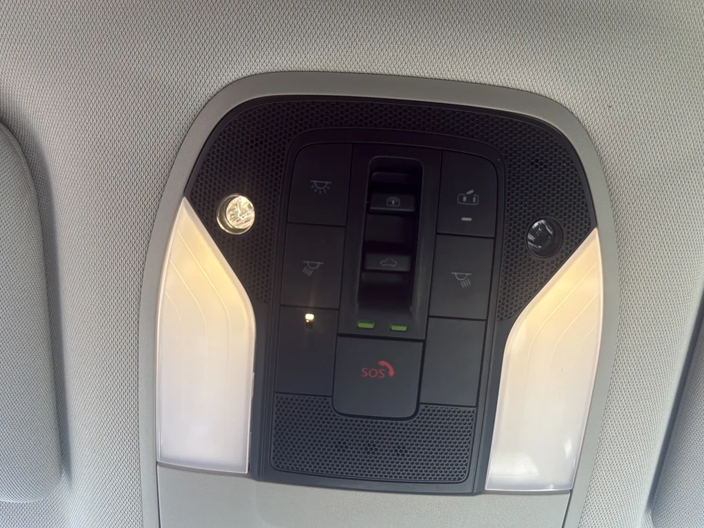 Used 2023 Black INFINITI Sensory image 25