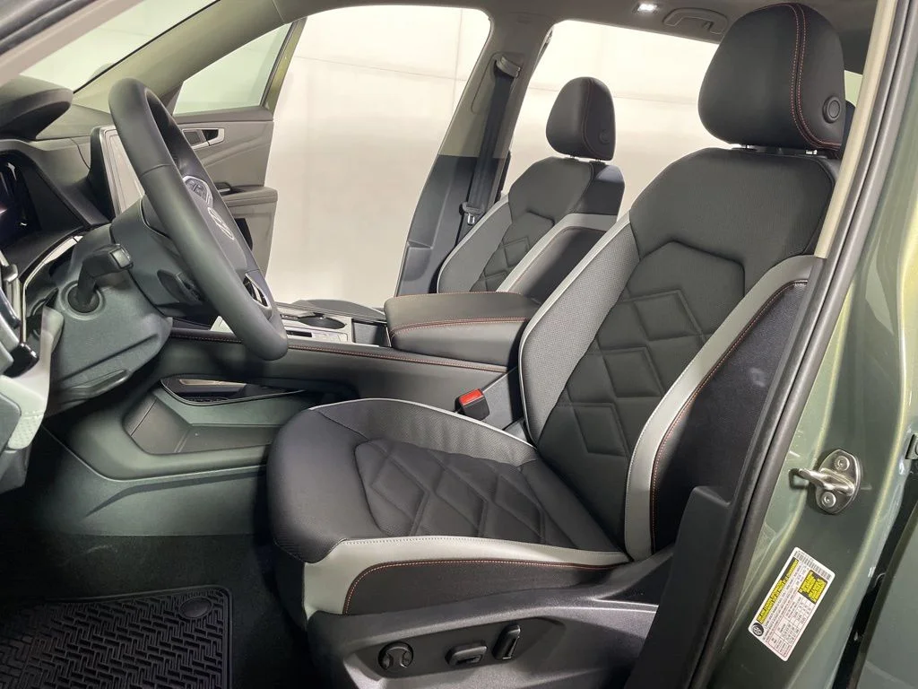 New 2026 Green Volkswagen 2.0T Peak Edition image 10