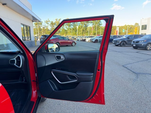 Used 2024 Red Kia LX image 29