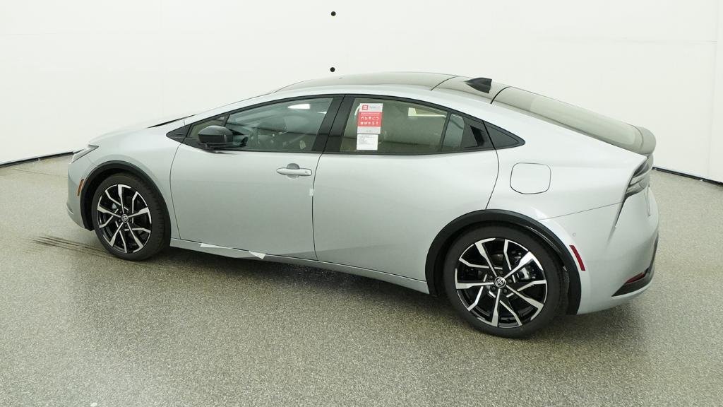 New 2026 Cutting Edge Toyota XSE Premium image 32