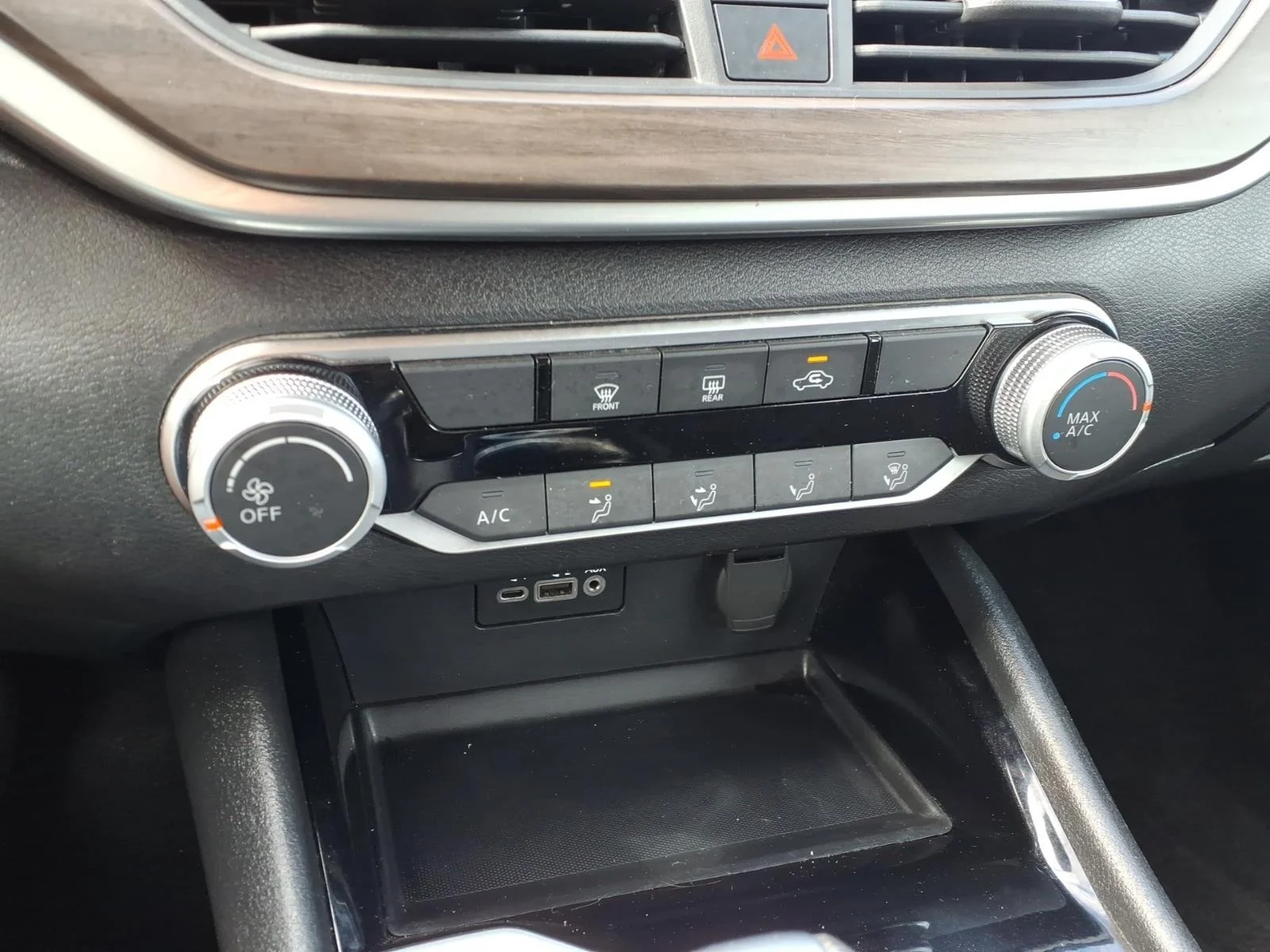 2024 Nissan Altima 2.5 SV Gray at Robbins Nissan