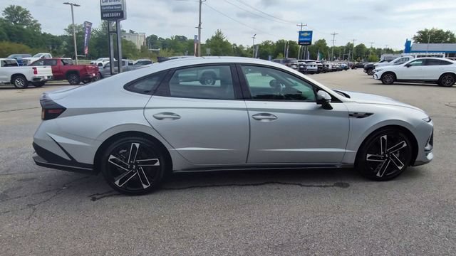 2025 Hyundai Sonata N Line - Photo 9