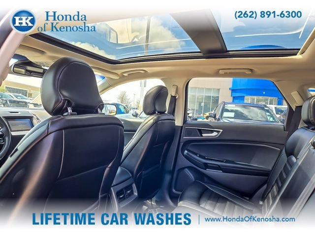 Used 2019 Blue Metallic Ford SEL image 13