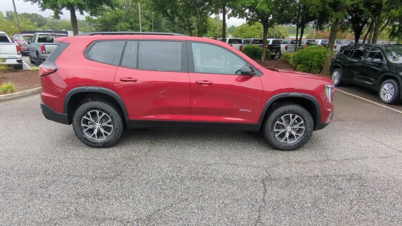 2026 GMC Acadia AT4 - Photo 9