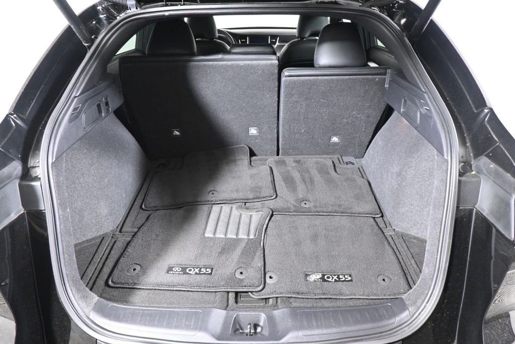 Certified Used 2023 Black INFINITI LUXE image 37