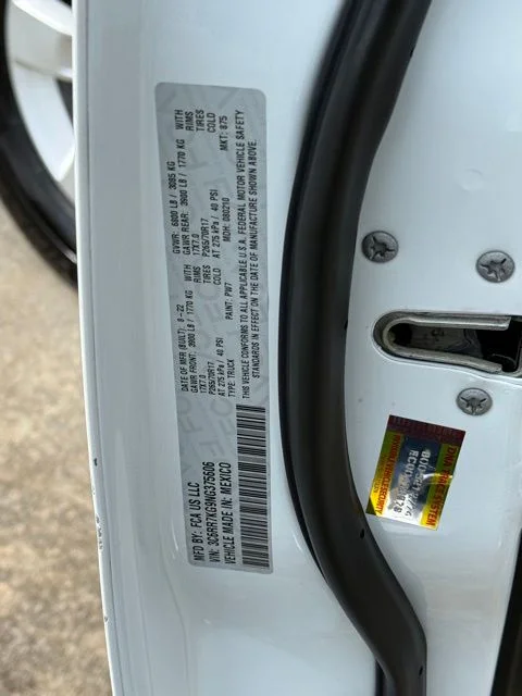 Used 2022 White Ram Tradesman image 31