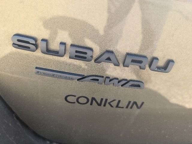 Used 2025 Green Subaru Wilderness image 20