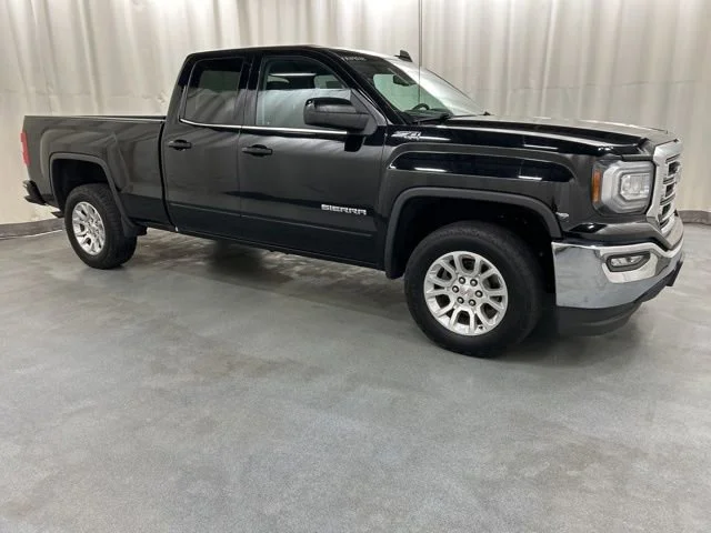 2019 GMC Sierra 4WD Double Cab Standard Box SLE's photo