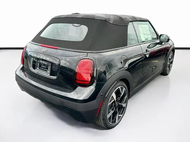 New 2026 Black MINI Iconic image 5