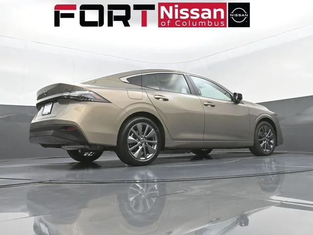 New 2026 Brown Nissan SL image 40